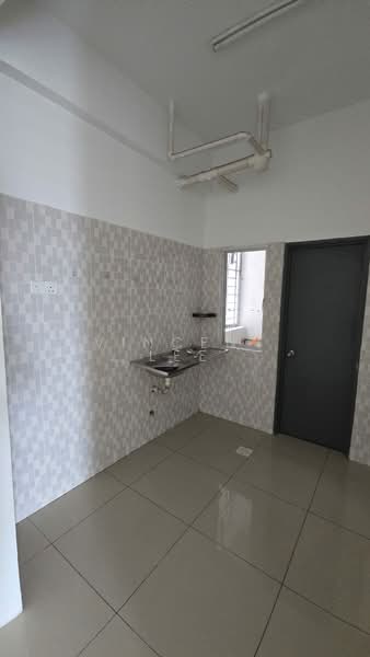 Condominium for Rent at Mahkota Garden - Vincent Lee - Kitchen - PropertyGuru.com.my