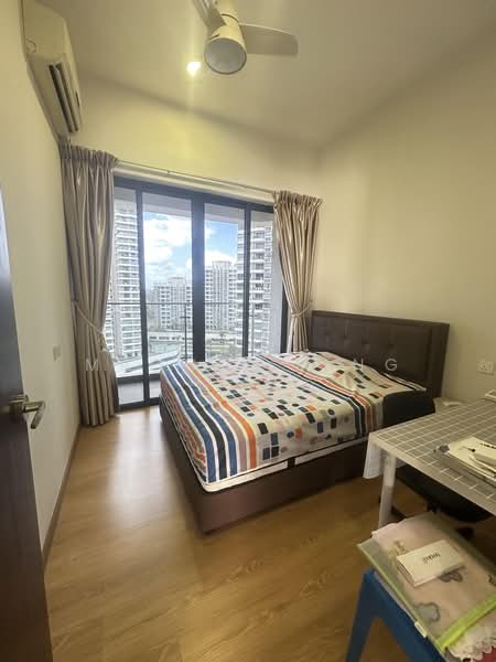 Kondominium untuk Disewa di Lovell @ Country Garden Danga Bay - Maggie Leng - Bedroom - PropertyGuru.com.my