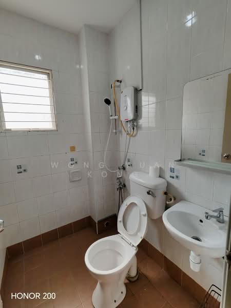 2-storey Terraced House for Sale in Setia Impian (Setia Alam) - Wong Yuan Kong - Bathroom - PropertyGuru.com.my