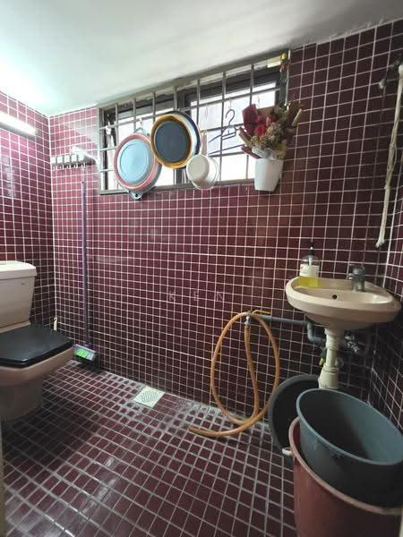 Bungalow House untuk Dijual di Taman Cheras (Cheras) - Ken Lew - Bathroom - PropertyGuru.com.my