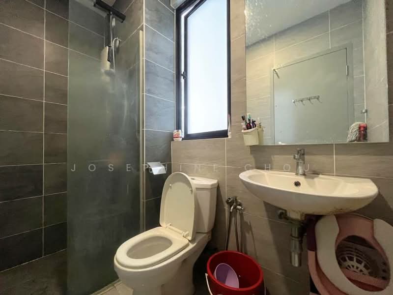 Servis Apartment untuk Disewa di Utropolis Urbano - Josephine Chou - Bathroom - PropertyGuru.com.my