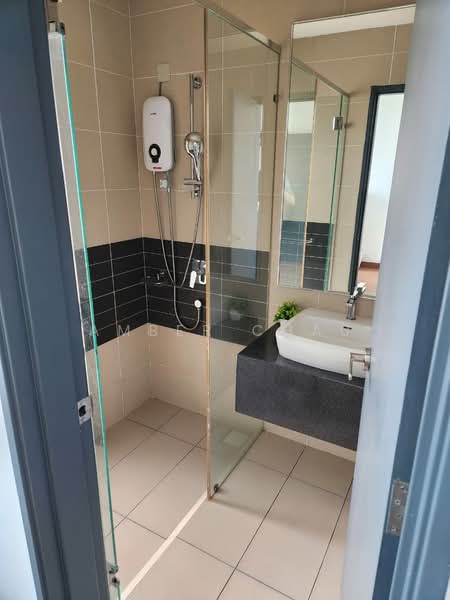 Service Residence for Rent at The Link 2 Residences - Amber Chau - Bathroom - PropertyGuru.com.my