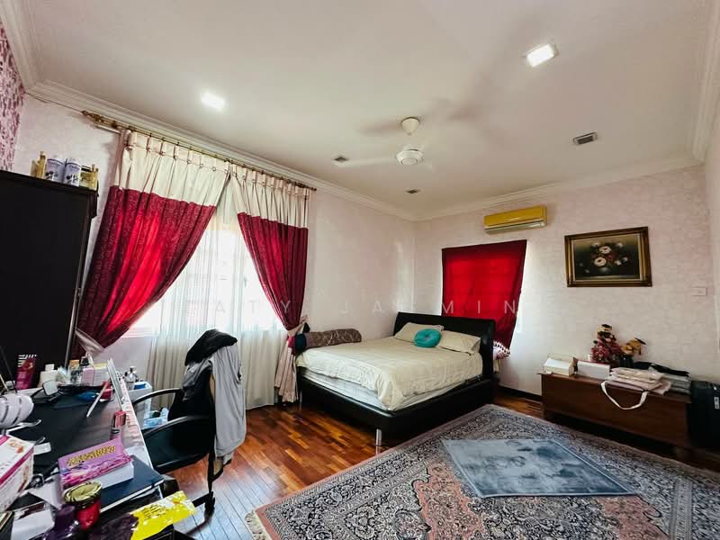 Bungalow for Sale in Ampang Jaya (Ampang) - Zaty Jasmin - Bedroom - PropertyGuru.com.my