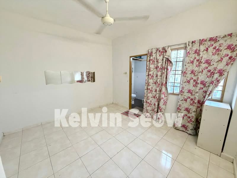 Apartment for Rent at Menara Kuda Lari - Kelvin Seow - Bedroom - PropertyGuru.com.my