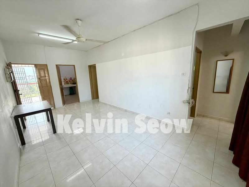 Apartment for Rent at Menara Kuda Lari - Kelvin Seow - Living Room - PropertyGuru.com.my