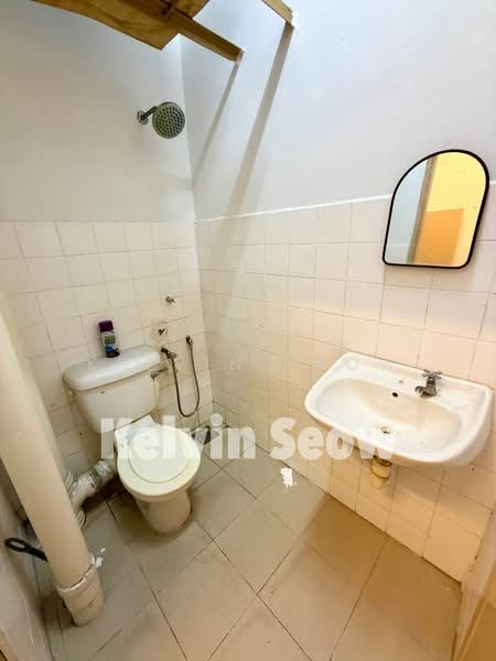 Apartment for Rent at Menara Kuda Lari - Kelvin Seow - Bathroom - PropertyGuru.com.my
