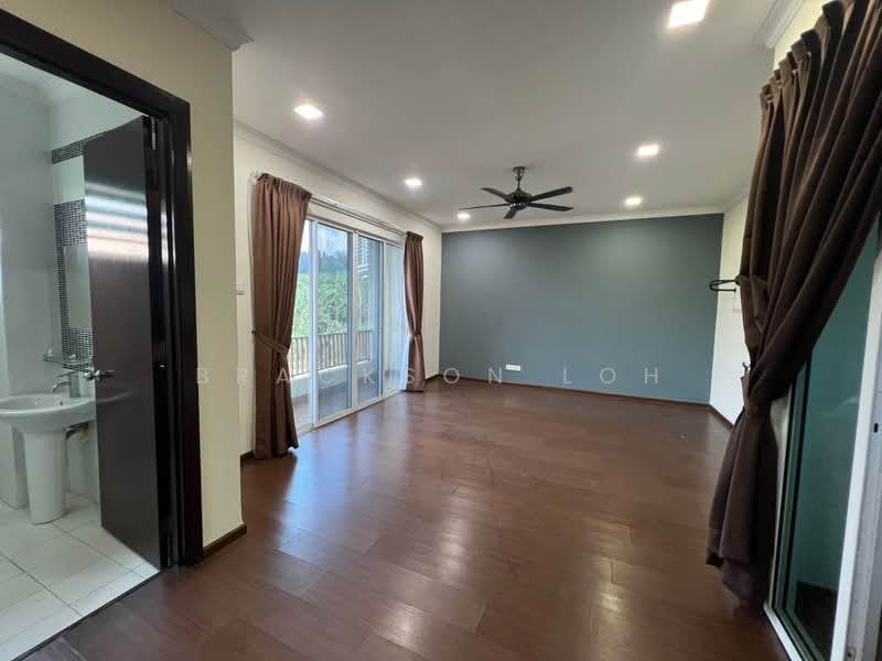 Rumah Berkembar untuk Dijual di Beverly Heights (Ampang) - Brackson Loh - Living Room - PropertyGuru.com.my