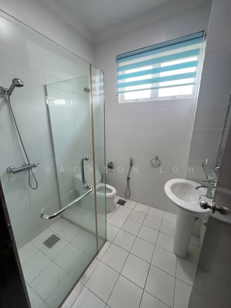 Semi-Detached House for Sale in Beverly Heights (Melawati) - Brackson Loh - Bathroom - PropertyGuru.com.my
