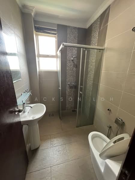 Rumah Berkembar untuk Dijual di Beverly Heights (Ampang) - Brackson Loh - Bathroom - PropertyGuru.com.my