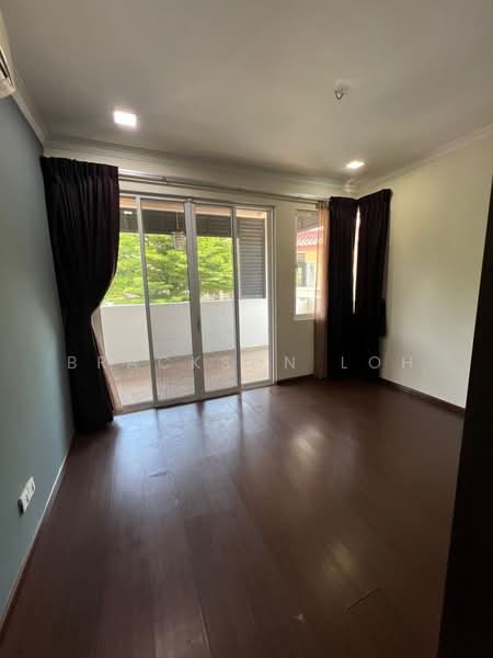 Rumah Berkembar untuk Dijual di Beverly Heights (Ampang) - Brackson Loh - Balcony - PropertyGuru.com.my