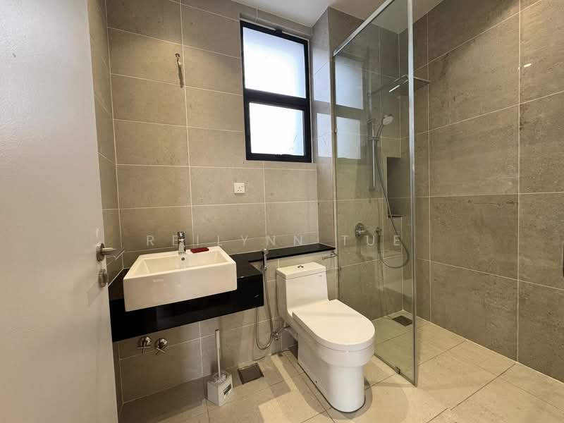Cluster House for Sale in Shah Alam (Selangor) - Reilynn Tue - Bathroom - PropertyGuru.com.my
