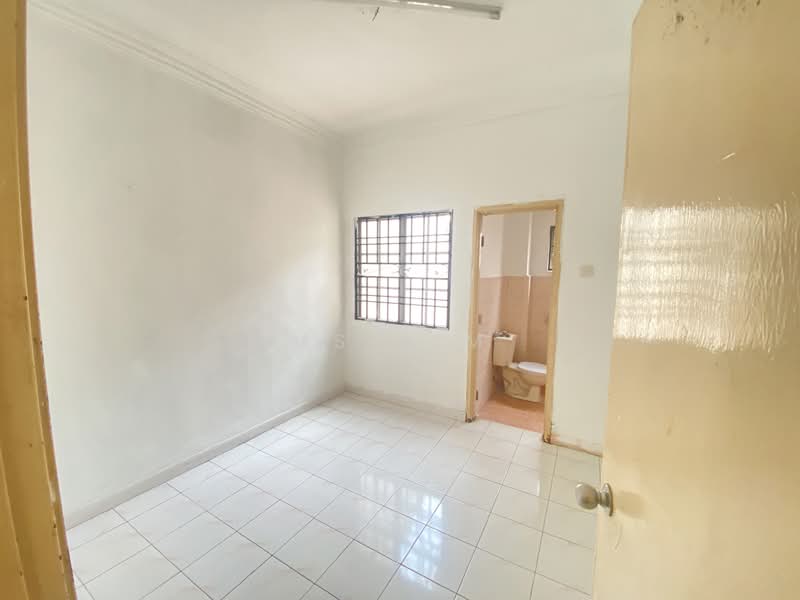 2-storey Terraced House for Sale in Bandar Bukit Puchong (Puchong) - Ms Sim - Bathroom - PropertyGuru.com.my