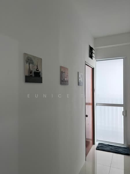 Service Residence for Sale at Pinnacle Sri Petaling - Eunice Tay - Entrance - PropertyGuru.com.my