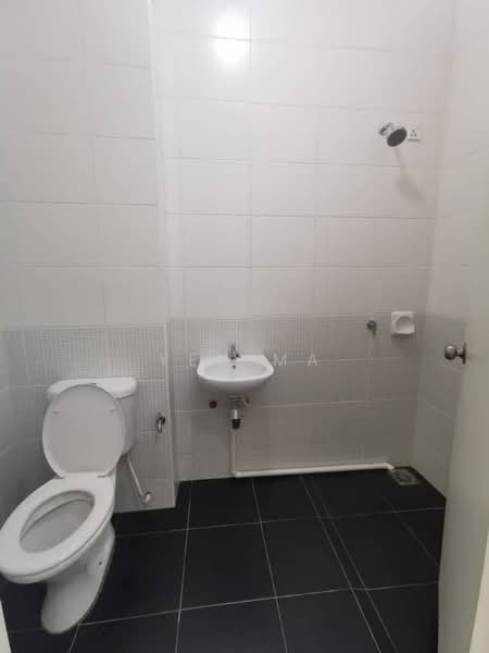 2-storey Terraced House for Sale in Kota Masai (Pasir Gudang) - Yen Ma - Bathroom - PropertyGuru.com.my