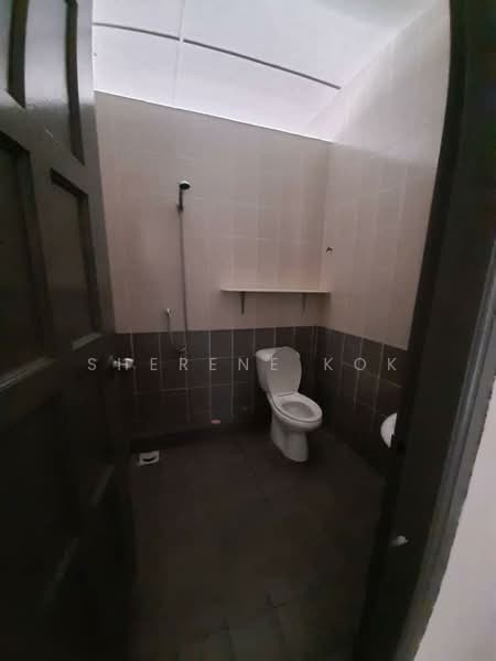 RLH0082 Double Storey Terrace Intermediate @ Merdang Gayam Samarahan untuk Untuk Dijual - RM 588,000, Apr 2026 - Bathroom - PropertyGuru.com.my