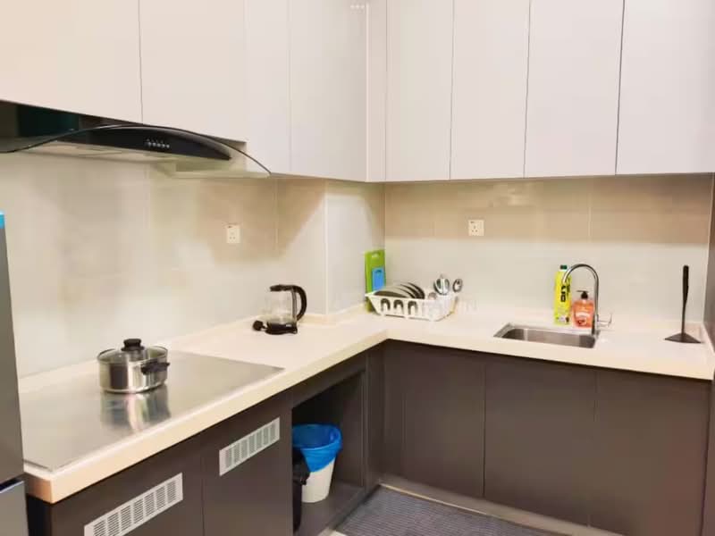 Condominium for Sale at Bay Point @ Country Garden Danga Bay - Bella Tan - Kitchen - PropertyGuru.com.my