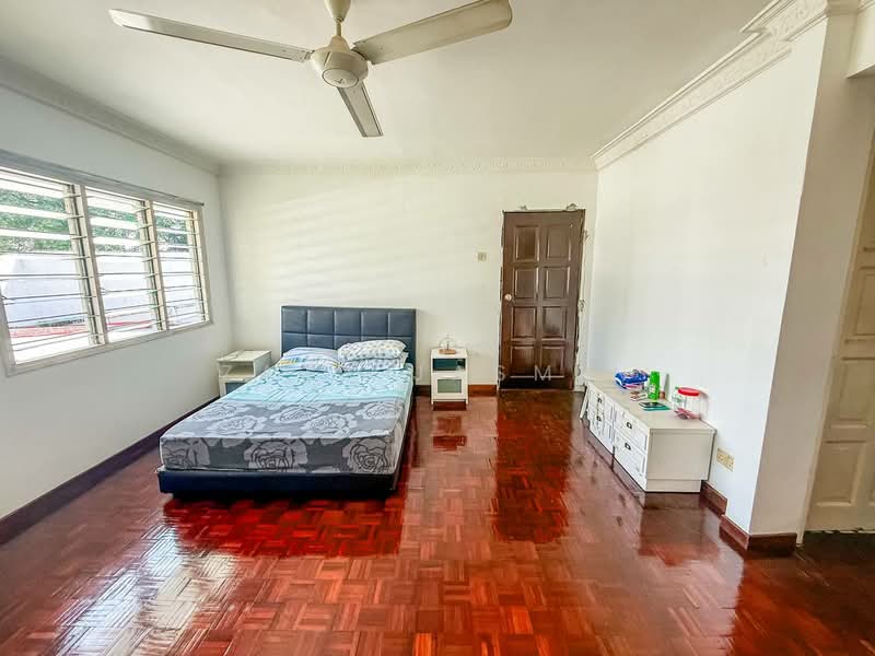 Bungalow for Sale in SS1 (Petaling Jaya) - Zaty Jasmin - Bedroom - PropertyGuru.com.my