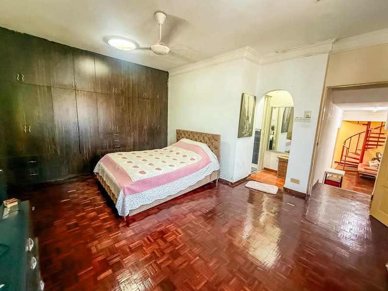 Bungalow for Sale in SS1 (Petaling Jaya) - Zaty Jasmin - Bedroom - PropertyGuru.com.my