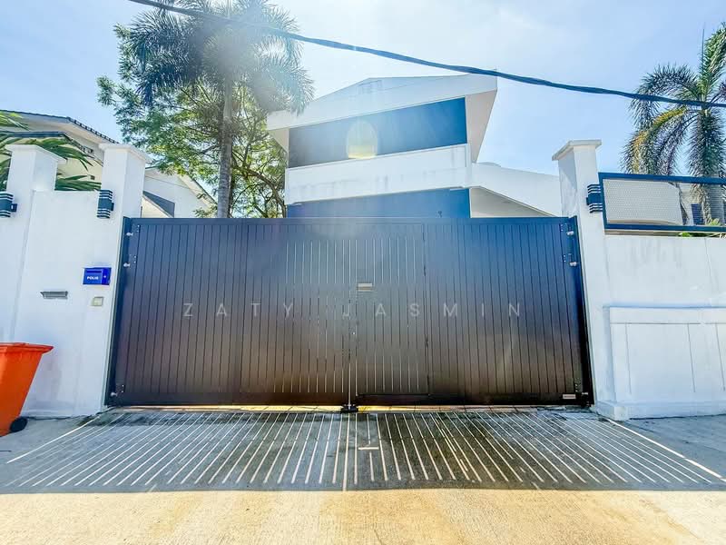 Bungalow for Sale in SS1 (Petaling Jaya) - Zaty Jasmin - Exterior - PropertyGuru.com.my