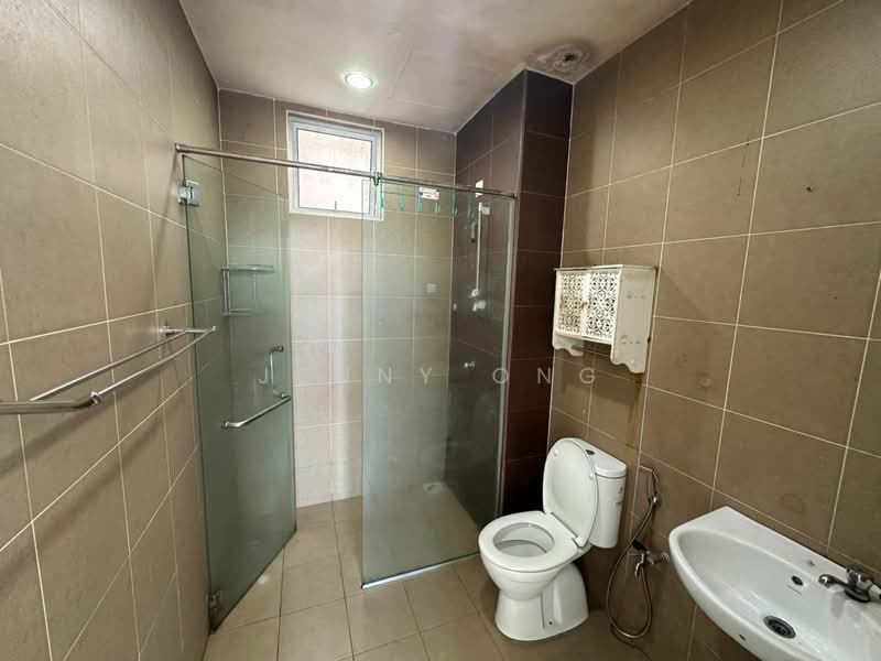 Condominium for Sale at Kelisa Residence - Jenny Ong - Bathroom - PropertyGuru.com.my