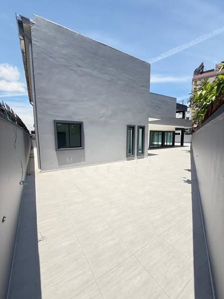 Rumah Banglo untuk Dijual di Taman Kebun Teh (Johor Bahru) - Michele Sylvester - Exterior - PropertyGuru.com.my