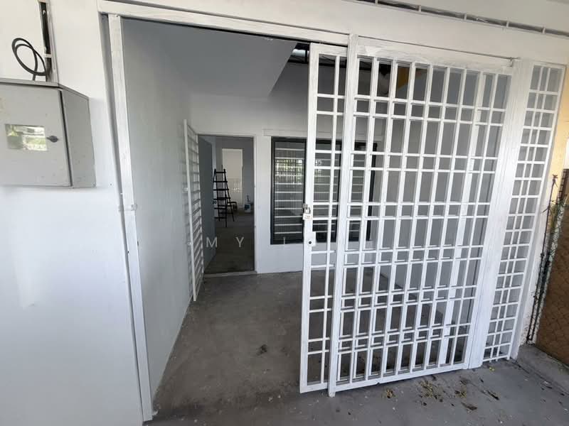 Semi-Detached House for Sale in Selayang (Selangor) - Loki Loh Loh - Entrance - PropertyGuru.com.my