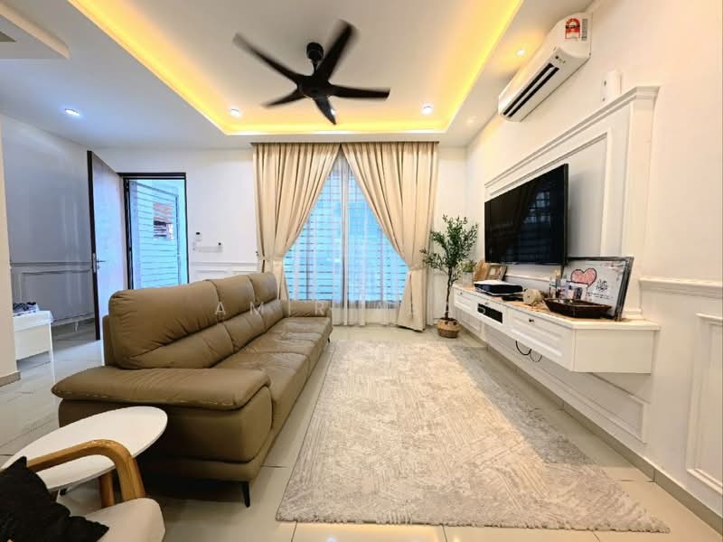 Semi-Detached House for Sale in Semenyih (Selangor) - Amir Abas - Living Room - PropertyGuru.com.my