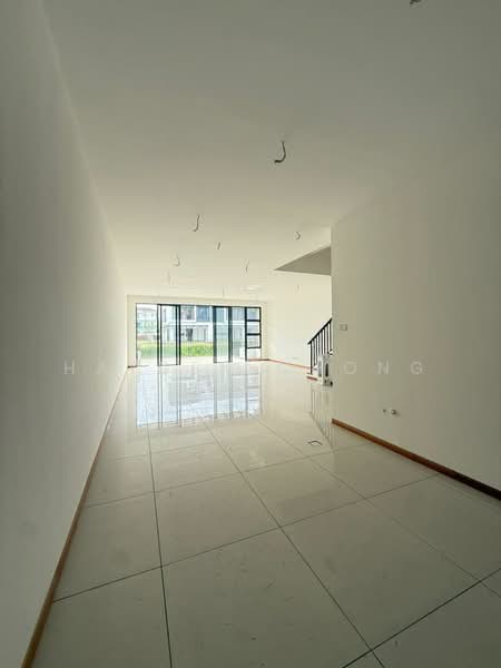 3-storey Terraced House for Sale in Masai (Johor) - Chong Jen Yep - Living Room - PropertyGuru.com.my