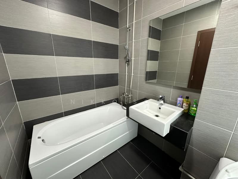 Kondominium untuk Disewa di KSL D'Esplanade Residence - Nikko Soh - Bathroom - PropertyGuru.com.my