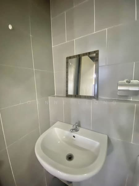 Service Residence for Rent at Flexis @ One South - Joanne Leong - Bathroom - PropertyGuru.com.my