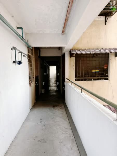 Apartment for Sale at Vista Lavender - Catherine Tan - Corridor - PropertyGuru.com.my