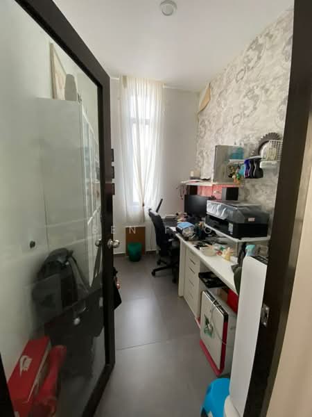 Cluster House for Sale in Taman Tropika (Kulai) - Ben Foo - Study - PropertyGuru.com.my