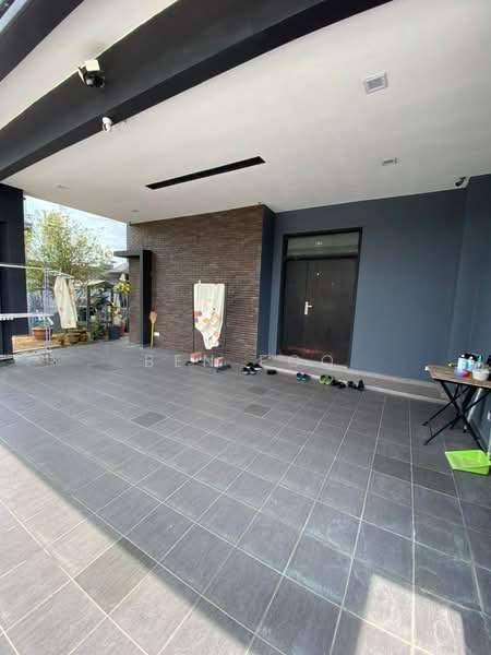 Cluster House for Sale in Taman Tropika (Kulai) - Ben Foo - Exterior - PropertyGuru.com.my