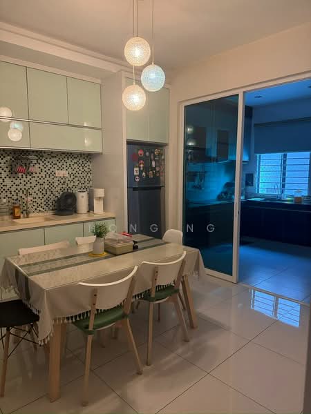 2-storey Terraced House for Sale in Alam Impian (Shah Alam) - Hong Ng - Kitchen - PropertyGuru.com.my