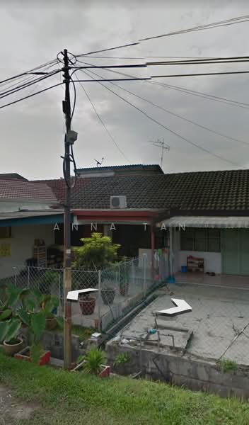 1-storey Terraced House for Rent in Klang (Selangor) - Anna Tan - Exterior - PropertyGuru.com.my