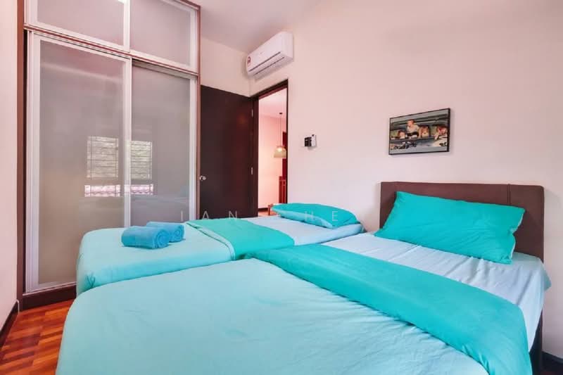 2-storey Terraced House for Sale in Leisure Farm (Gelang Patah) - Ian Chen - Bedroom - PropertyGuru.com.my