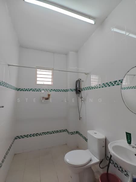 2-storey Terraced House for Sale in Setia Indah (Setia Alam) - Steve Leong . - Bathroom - PropertyGuru.com.my