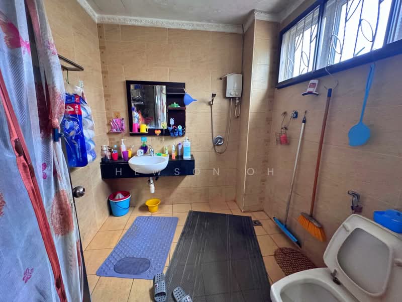 Untuk Dijual - Taman Naga Emas