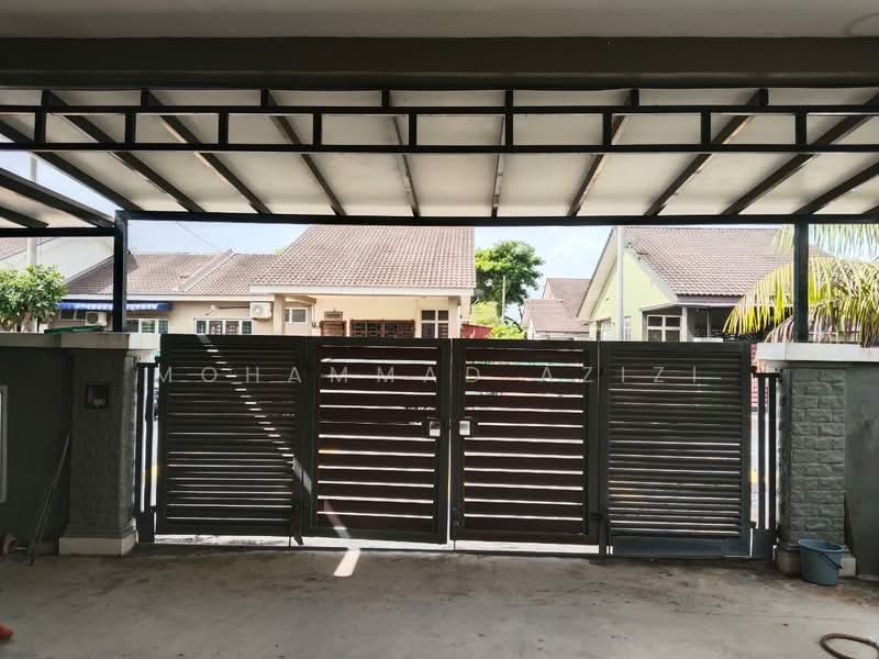 Semi-Detached House for Sale in Taman Bukit Rangin (Kuantan) - Mohammad Azizi - PropertyGuru.com.my