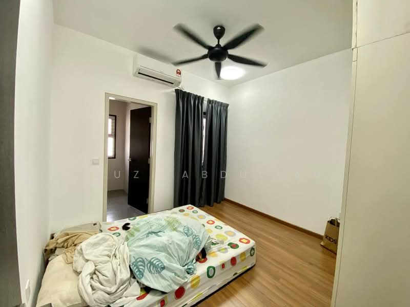 Rumah Teres untuk Dijual di Bandar Serenia (Dengkil) - Fauzi Abdullah - Bedroom - PropertyGuru.com.my