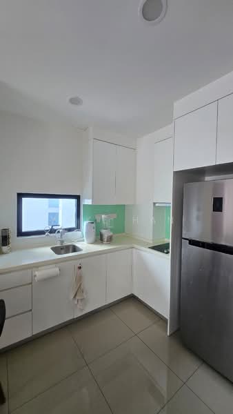 Service Residence for Rent at The Leafz @ Dedaun - Yoke Han - Kitchen - PropertyGuru.com.my