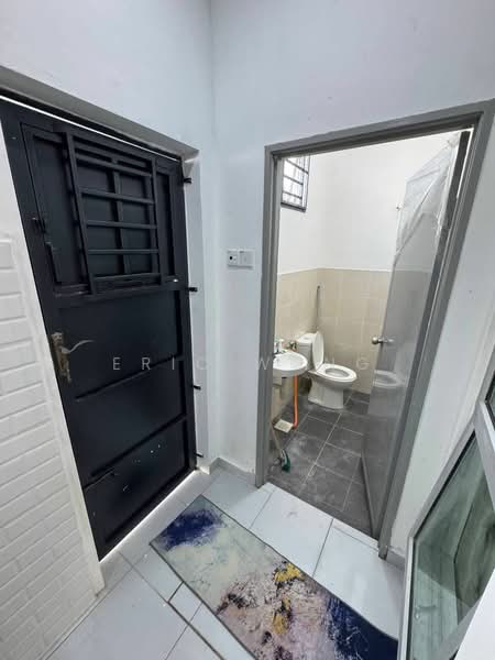 2-storey Terraced House for Rent in Pontian (Johor) - Eric Wong - Bathroom - PropertyGuru.com.my
