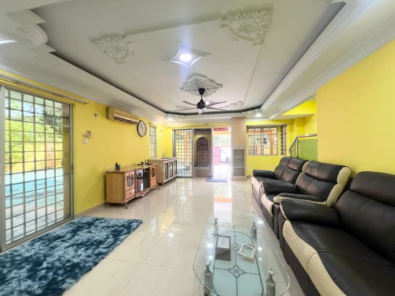 Taman Puncak Jalil - 3