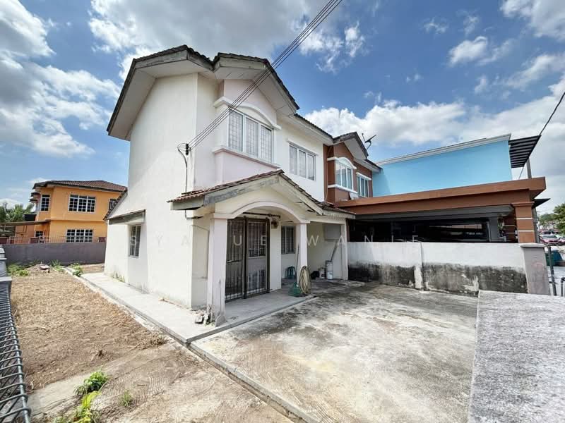 Bandar Tasik Kesuma untuk Untuk Dijual - RM 430,000, Apr 2026 - Exterior - PropertyGuru.com.my