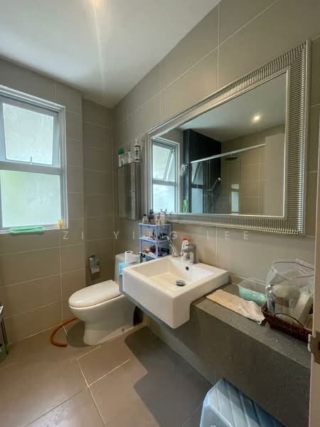 Rumah Teres 2 Tingkat untuk Disewa di Bandar Tropicana Aman (Telok Panglima Garang) - Zi Ying Lee - Bathroom - PropertyGuru.com.my