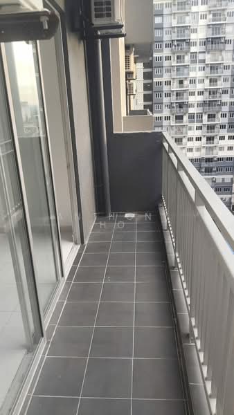 Pangsapuri untuk Disewa di Opal - Anthony Ho - Balcony - PropertyGuru.com.my