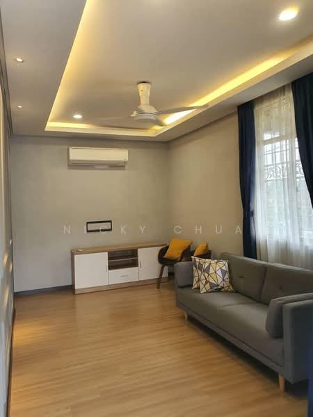 Taman Arowana Seremban 2 Biggest Corner Single Storey Lot For Sale untuk Untuk Dijual - RM 450,000, Apr 2026 - PropertyGuru.com.my