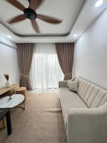 Kondominium untuk Disewa di Residensi Dutamas Dahlia - Chai Ming Hern - Living Room - PropertyGuru.com.my