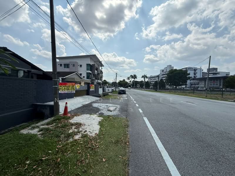 Ipoh Garden Single Storey Bungalow House For Rent - 3