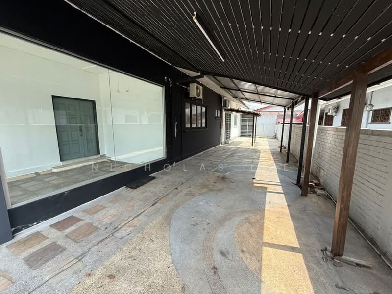 Rumah Banglo untuk Disewa di Taman Canning (Ipoh) - Nicholas Lee - Exterior - PropertyGuru.com.my